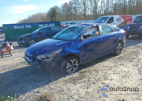 2019 Kia Forte Lxs z USA, uszkodzony, nr VIN 3KPF24AD0KE033782
